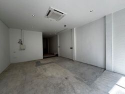 keong-saik-road photo thumbnail #8